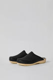 No.6 Contour Clog on Flat Base in Black