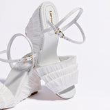 Yves Fringe Wedge In White Raffia